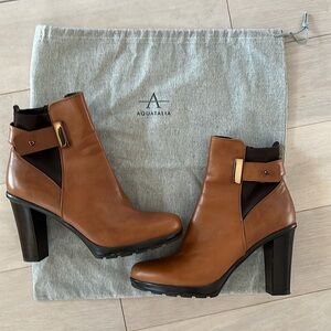 Aquatalia Leather Booties